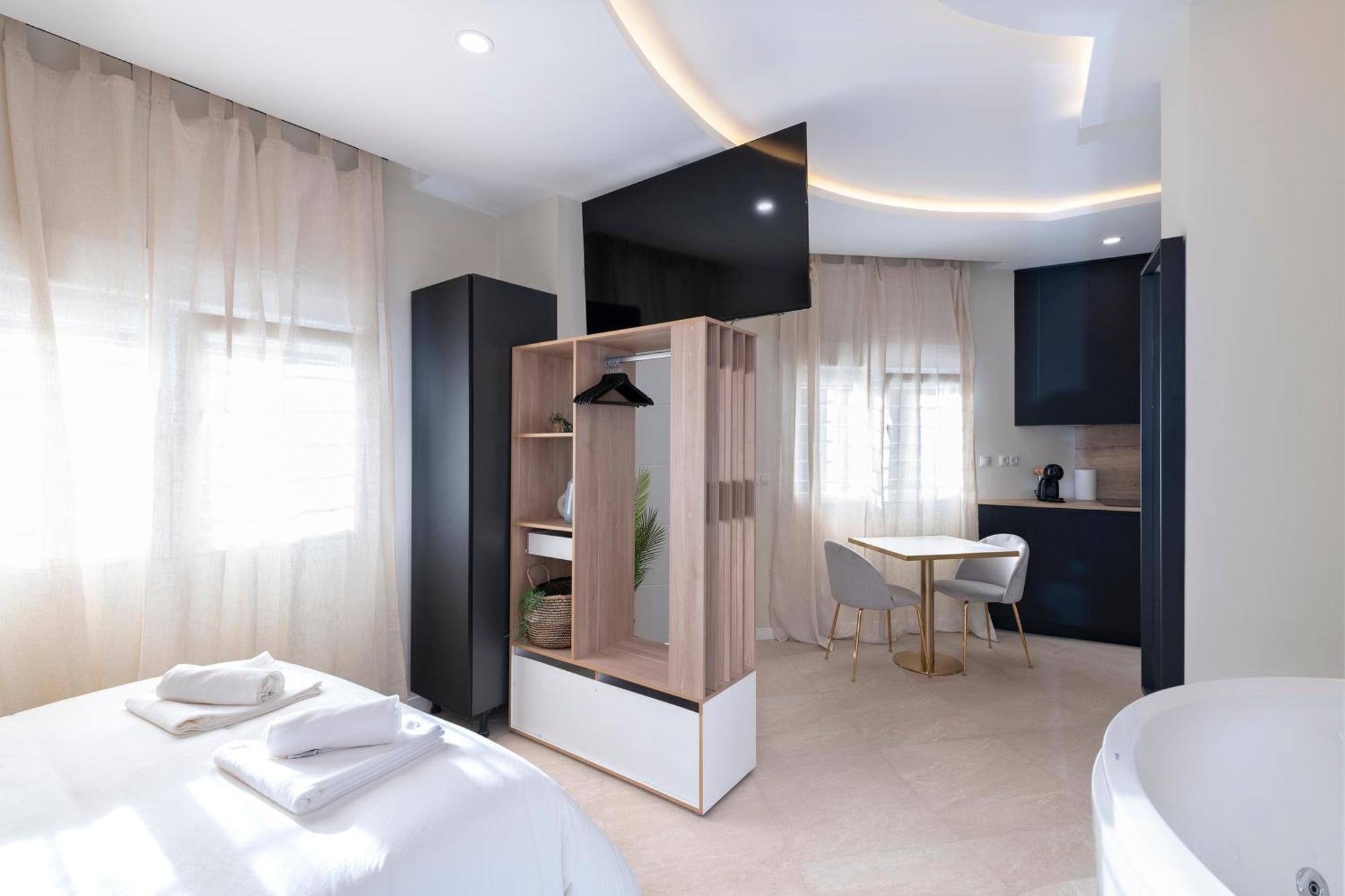 Apartamento Malaga Boutique V.V Luxury Jacuzzy Exterior foto